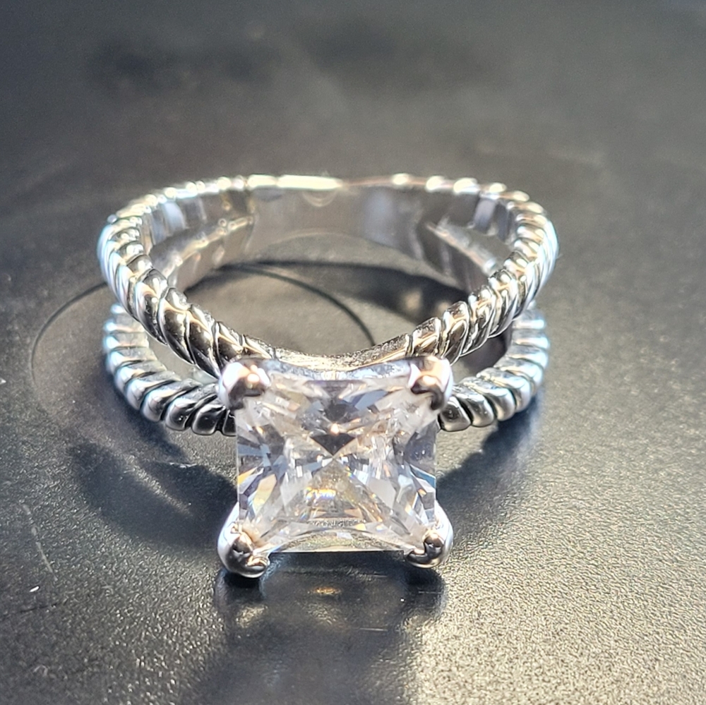 Sterling silver ring size 8